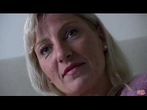 ❤️ Ema, keda me kõik keppisime ... Daam, käitu! ❤️ Pornovideo at us ❌❤
